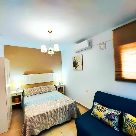 Alquiler Vacacional Estudio Moderno En Conil * Conil De La Frontera